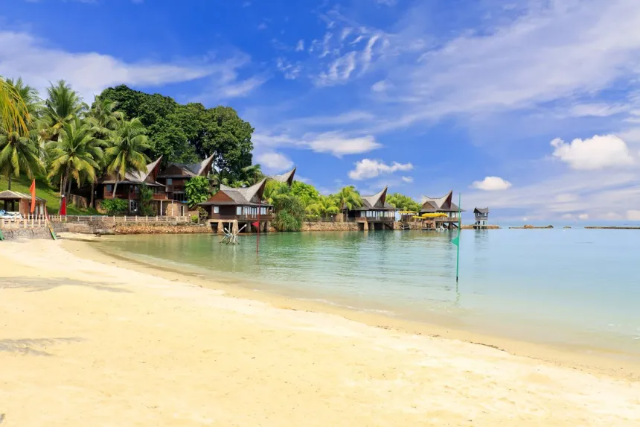 Informasi Terlengkap untuk Tiket Masuk Wisatawan ke Pantai Melur